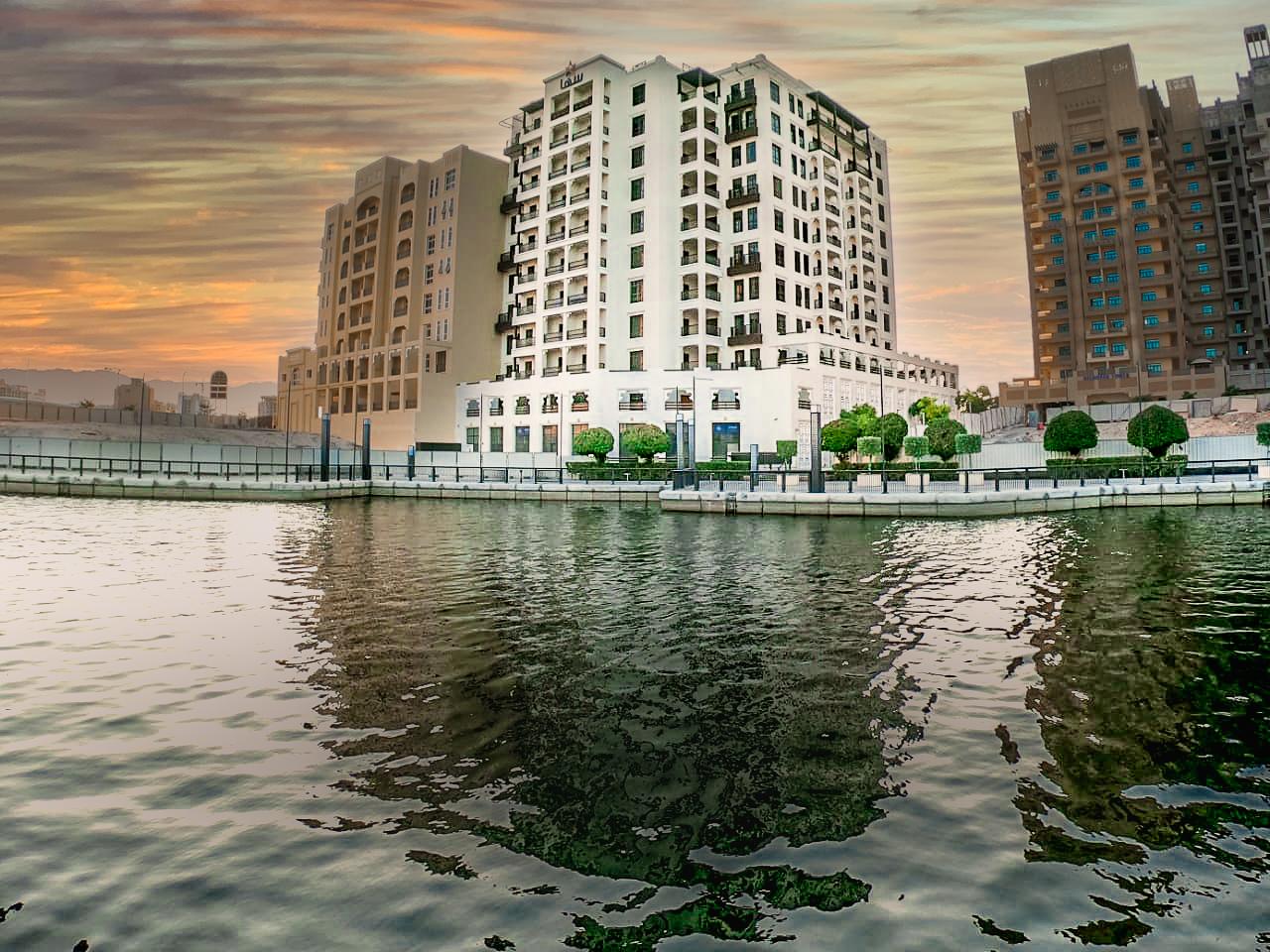 Suha Creek Hotel Apartment, Waterfront Jaddaf Dubai Buitenkant foto